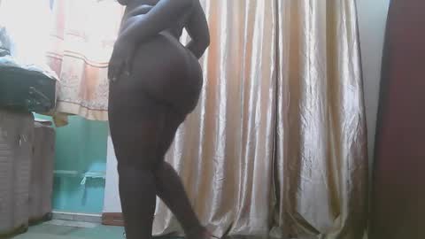 Snapshot of sexy_quincy1 chatting on 27, 3, 2026 Sexy Quincy online show from 27, 3, 2026