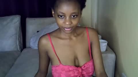 Snapshot of sexy_short chatting on 19, 4, 2026 Janet online show from 19, 4, 2026