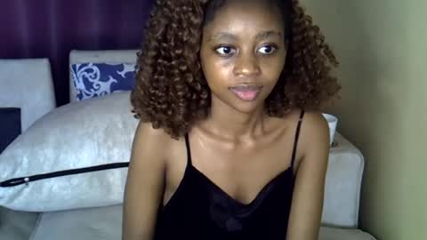 Snapshot of sexy_short chatting on 27, 6, 2026 Janet online show from 27, 6, 2026
