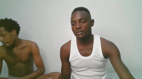 Snapshot of sexy_troy88 chatting on 13, 5, 2026 Cedric cj online show from 13, 5, 2026