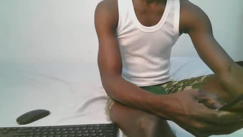 Snapshot of sexy_troy88 chatting on 29, 5, 2026 Cedric cj online show from 29, 5, 2026
