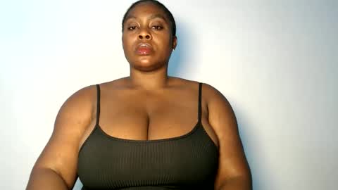 Luna online show from 7, 11, 2025