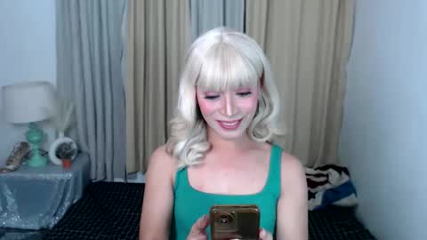 Snapshot of sexy_yllona chatting on 19, 3, 2026 sexy_yllona online show from 19, 3, 2026