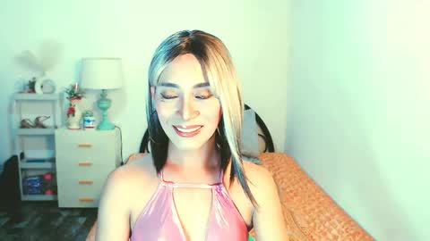 sexy_yllona online show from 8, 6, 2026