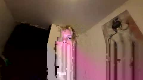 sexyaleja001 online show from 14, 12, 2025