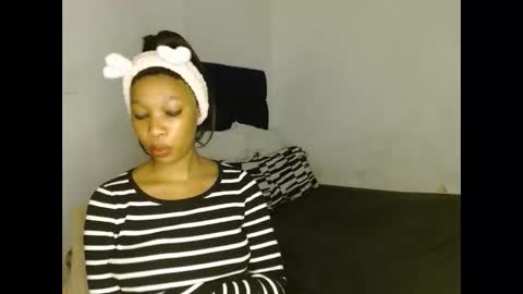 sexyalender02 online show from 15, 11, 2025