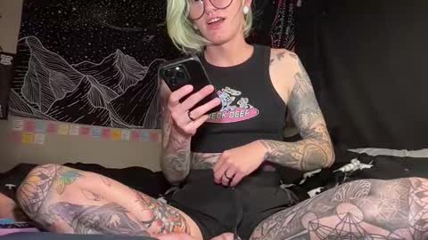 Snapshot of sexyaltftm chatting on 19, 5, 2026 Ollie online show from 19, 5, 2026