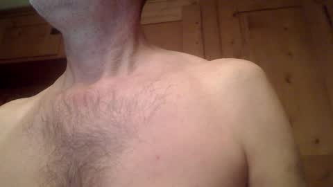 Snapshot of sexyandrew chatting on 18, 12, 2025 sexyndrew online show from 18, 12, 2025