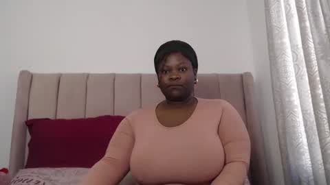 Snapshot of sexyangiexx chatting on 10, 6, 2026 Angie online show from 10, 6, 2026