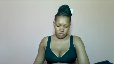 sexyapple2002 online show from 22, 9, 2025