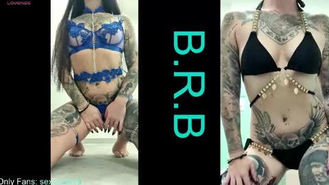 Snapshot of sexyariel15 chatting on 9, 6, 2026 SexyAriel15 online show from 9, 6, 2026