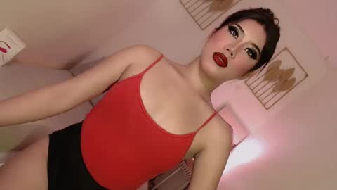Snapshot of sexybaby2999 chatting on 5, 2, 2025 Lexie online show from 5, 2, 2025