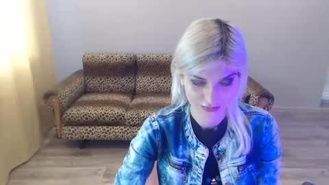 sexybeatriice online show from 24, 1, 2025