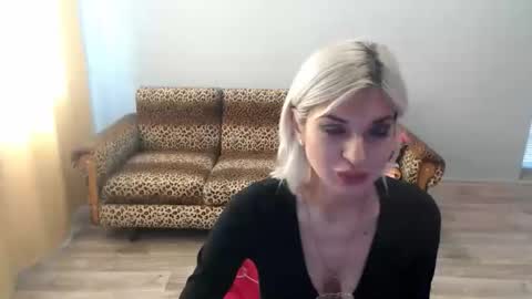 sexybeatriice online show from 14, 10, 2025