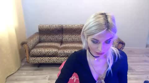 sexybeatriice online show from 18, 11, 2025