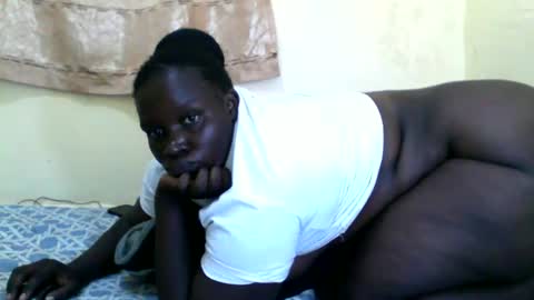 Snapshot of sexyblackberry7 chatting on 4, 2, 2025 MAUREEN online show from 4, 2, 2025