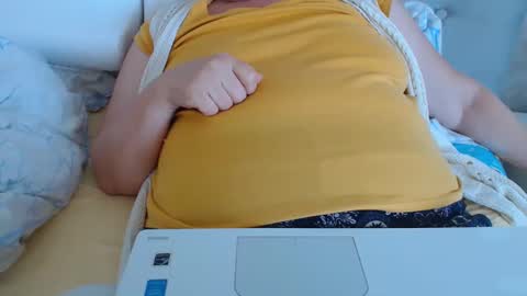 Sexyblonde4u58 online show from 8, 1, 2025