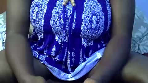 Snapshot of sexycarina254 chatting on 13, 1, 2026 sexycarina254 online show from 13, 1, 2026