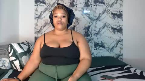 Snapshot of sexychill2000 chatting on 7, 7, 2026 SEXYCHILL online show from 7, 7, 2026