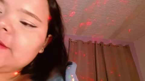 Snapshot of sexychubbyy chatting on 25, 3, 2026 Eva online show from 25, 3, 2026