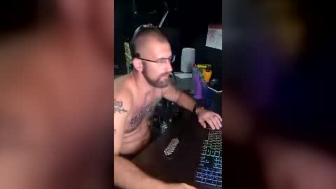 Snapshot of sexydaddy115851 chatting on 12, 6, 2026 Jasyn online show from 12, 6, 2026