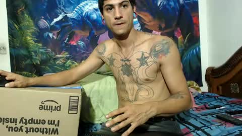 Snapshot of sexydarkhunter2 chatting on 31, 7, 2026 Mike online show from 31, 7, 2026