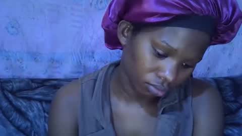 Snapshot of sexydoll002 chatting on 21, 10, 2025 sexydoll002 online show from 21, 10, 2025