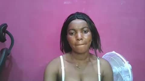 Snapshot of sexydoll32 chatting on 17, 3, 2026 sexydoll32 online show from 17, 3, 2026