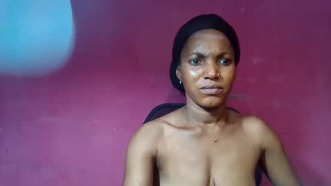 Snapshot of sexydoll32 chatting on 5, 4, 2026 sexydoll32 online show from 5, 4, 2026
