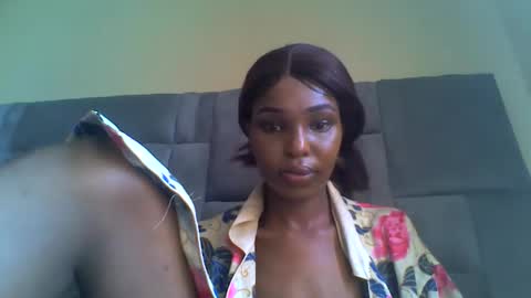 Snapshot of sexyebony81 chatting on 17, 3, 2026 sexyebony81 online show from 17, 3, 2026