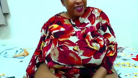 Snapshot of sexyebonylove89 chatting on 6, 12, 2024 sexyebonylove89 online show from 6, 12, 2024