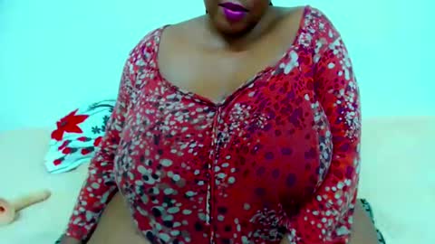 Snapshot of sexyebonylove89 chatting on 10, 12, 2024 sexyebonylove89 online show from 10, 12, 2024