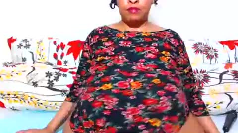 Snapshot of sexyebonylove89 chatting on 19, 10, 2025 sexyebonylove89 online show from 19, 10, 2025