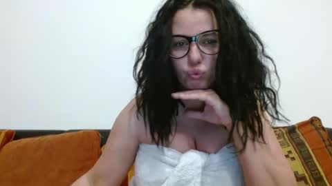 Snapshot of sexyerikka chatting on 28, 3, 2026 Eva online show from 28, 3, 2026