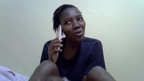 Snapshot of sexyghurl12 chatting on 4, 12, 2025 sexyghurl12 online show from 4, 12, 2025