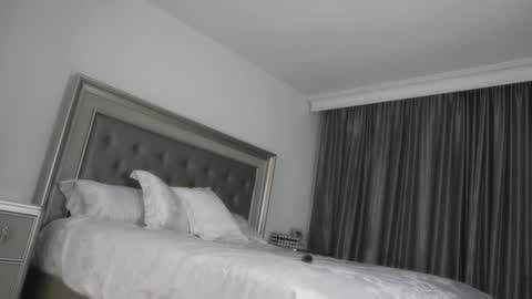 Snapshot of sexygirlforyouuu chatting on 29, 12, 2024 Vanessa  online show from 29, 12, 2024