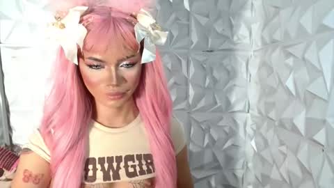 Snapshot of sexyhotbabe18 chatting on 7, 10, 2025 sexyhotbabe18 online show from 7, 10, 2025