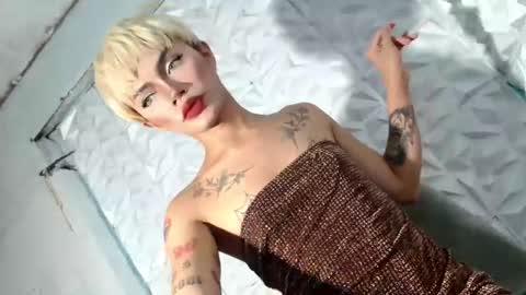 sexyhotbabe18 online show from 1, 2, 2026