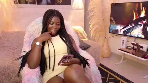 Snapshot of sexyhotblack21 chatting on 13, 4, 2026 hotebony online show from 13, 4, 2026
