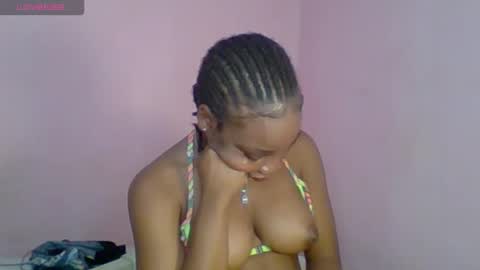 Snapshot of sexyhotbody_haileyxx chatting on 11, 9, 2025 Hailey online show from 11, 9, 2025