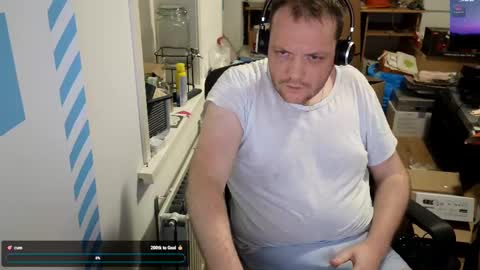 Snapshot of sexyhotboy87 chatting on 23, 12, 2024 Henry online show from 23, 12, 2024