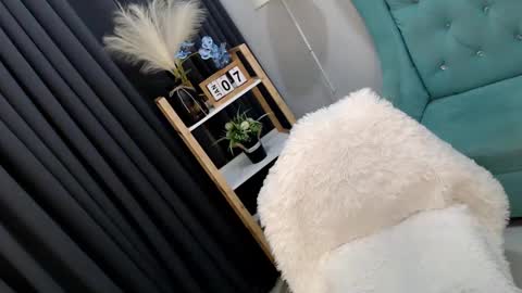 JENNY online show from 7, 1, 2025