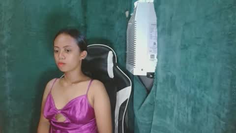 sexykimmy05 online show from 20, 5, 2026