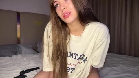 Snapshot of sexylabubu chatting on 17, 4, 2026 arya online show from 17, 4, 2026