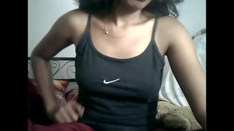Snapshot of sexylarra12 chatting on 10, 1, 2025 sexylarra12 online show from 10, 1, 2025