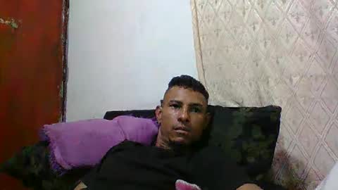 Snapshot of sexyleon69 chatting on 24, 3, 2026 Sexy leon online show from 24, 3, 2026