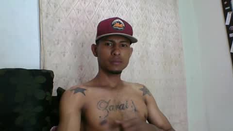 Snapshot of sexyleon69 chatting on 7, 4, 2026 Sexy leon online show from 7, 4, 2026