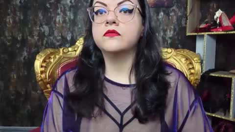 Snapshot of sexylilian chatting on 15, 5, 2026 Mistress Lilian Lestrange online show from 15, 5, 2026