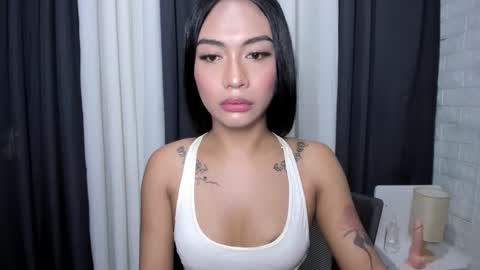 maxine online show from 25, 10, 2025