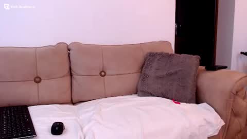 Snapshot of sexymaja77 chatting on 10, 7, 2026 David online show from 10, 7, 2026